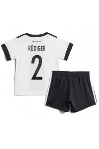 Tyskland Antonio Rudiger #2 Babyklær Hjemme Fotballdrakt til barn VM 2022 Korte ermer (+ Korte bukser)
